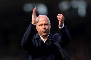 开云-将战纽卡！斯洛特：我猜伊萨克不会上场，但他们还有戈登等进攻手