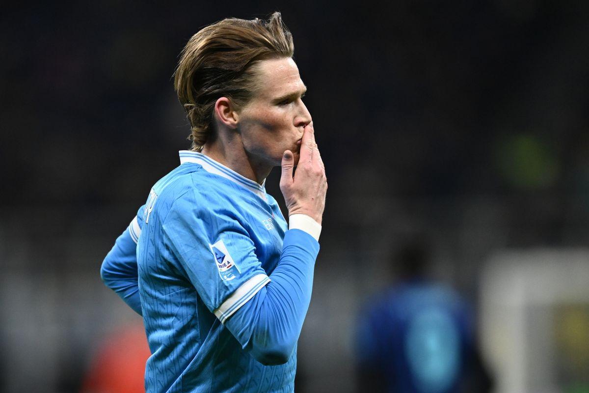 开云下载网址-罗西建议卡里克：把麦克托米奈带回来吧！